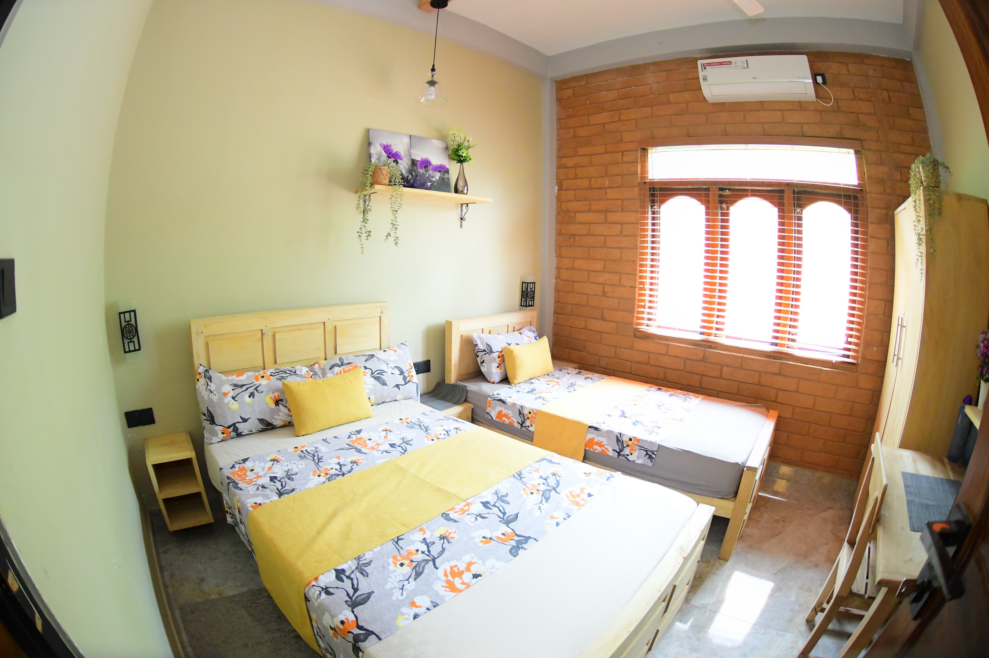 Deluxe Triple Room